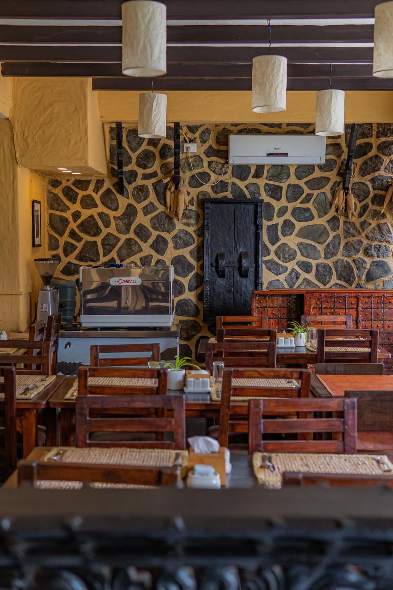 Pokhara Boutique Hotel Екстер'єр фото