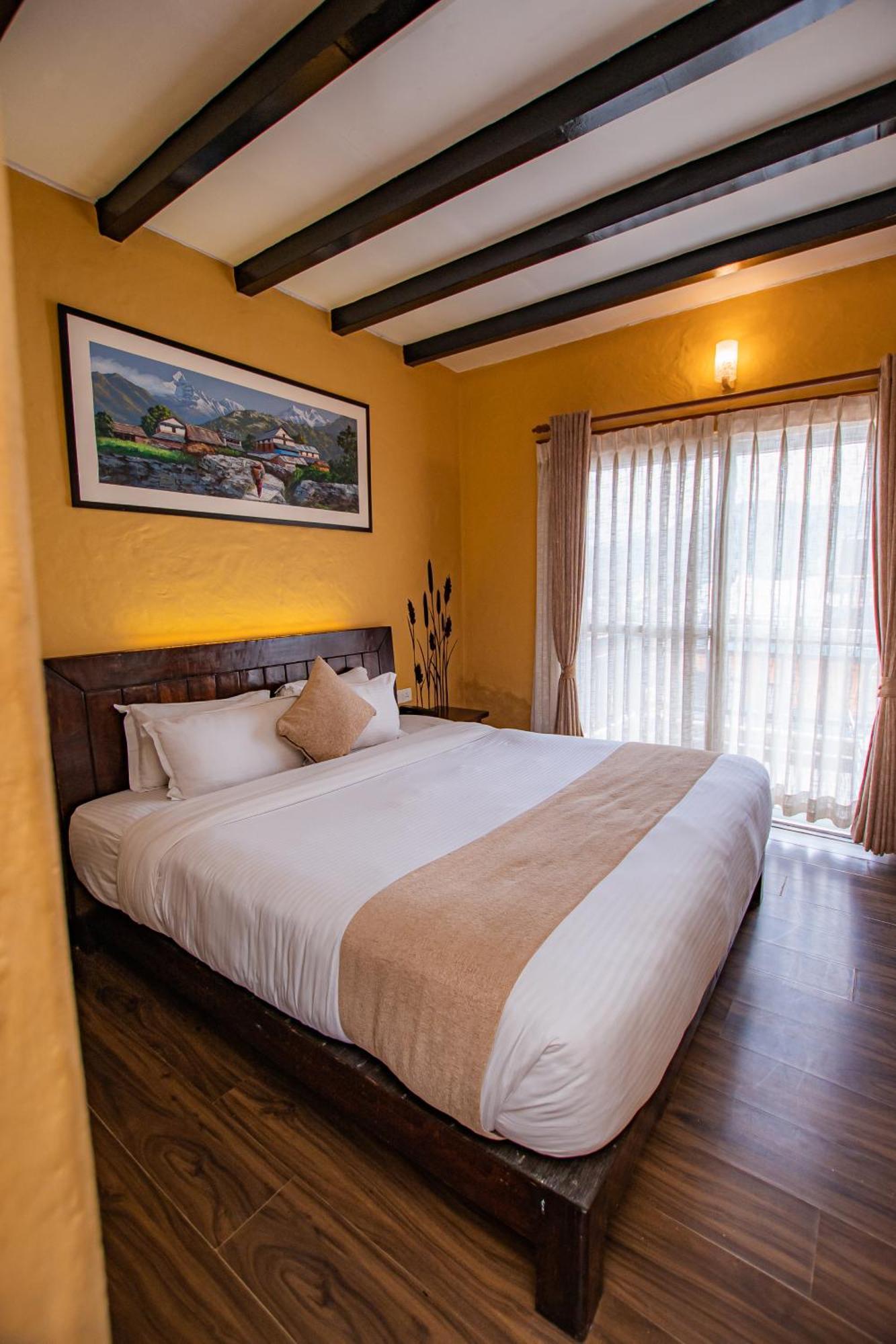 Pokhara Boutique Hotel Екстер'єр фото