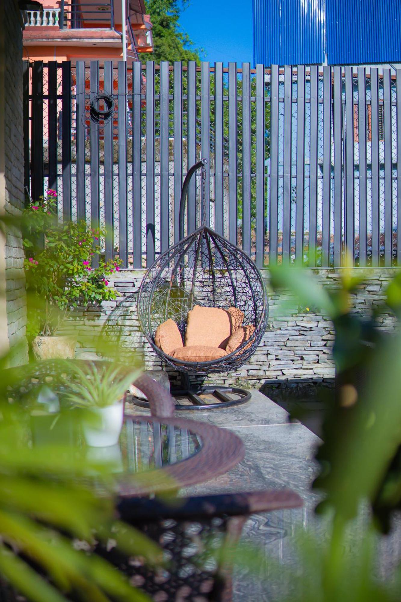 Pokhara Boutique Hotel Екстер'єр фото