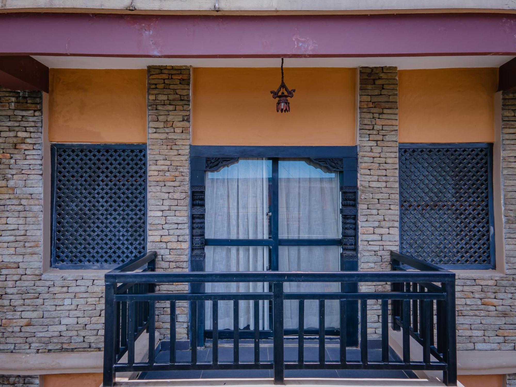 Pokhara Boutique Hotel Екстер'єр фото